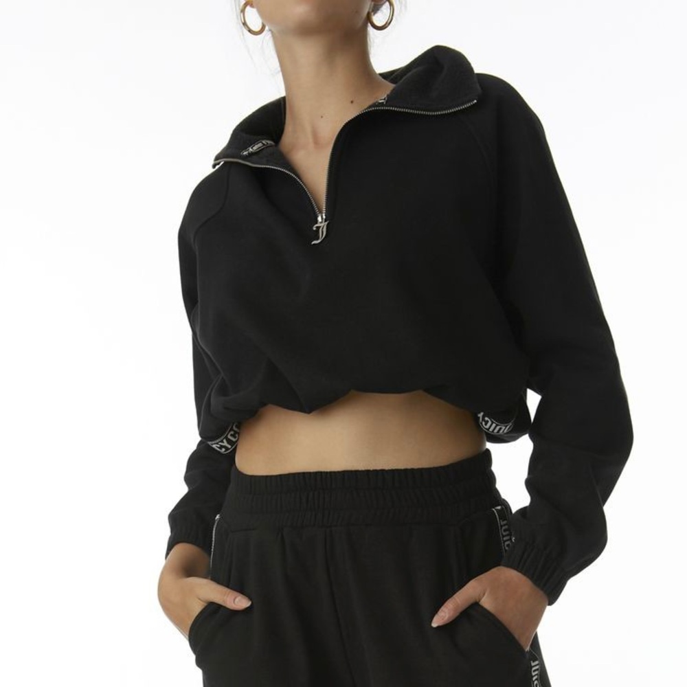 JUICY COUTURE Logo Tape Crop Half Zip Raglan Sweatshirt in Black / White XL - Picture 3 of 8